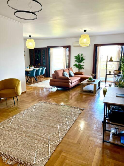 Апартаменты Seaview Penthouse On The Square Эйон Экстерьер фото